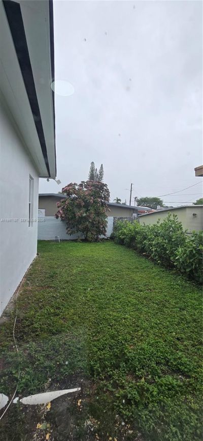 75 SW 32nd Ct Rd, Miami, FL 33135 Photo