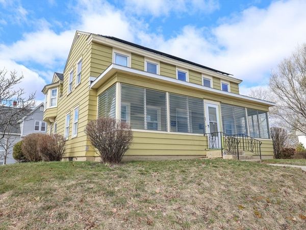 59 Lancaster St, Leominster, MA 01453