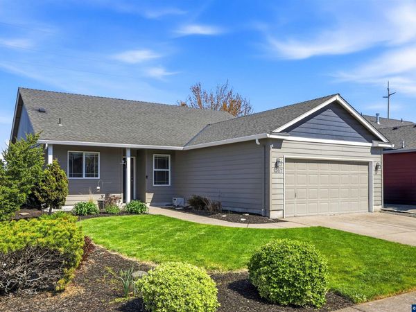 1257 Trent Av N, Keizer, OR 97303