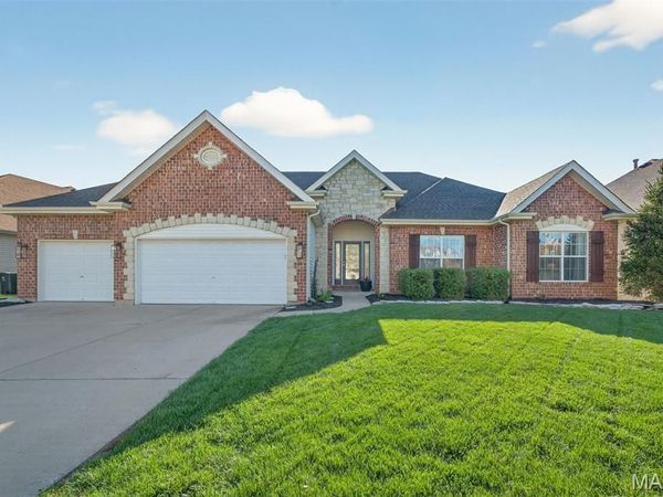 220 Andrea Lynne Dr. Drive, Wentzville, MO 63385