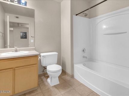 6850 Sharlands Avenue, Unit 2127, Reno, NV 89523 Photo