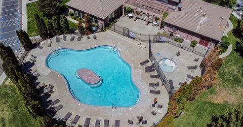 6850 Sharlands Avenue, Unit 2127, Reno, NV 89523 Photo