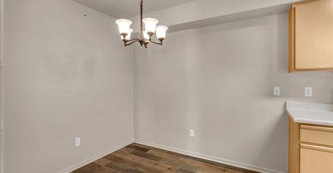 6850 Sharlands Avenue, Unit 2127, Reno, NV 89523 Photo