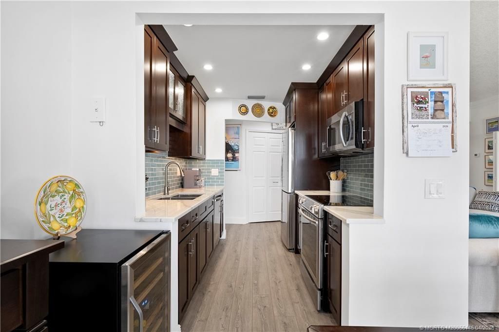 150 SE Four Winds Drive, Unit B401, Stuart, FL 34996 Photo