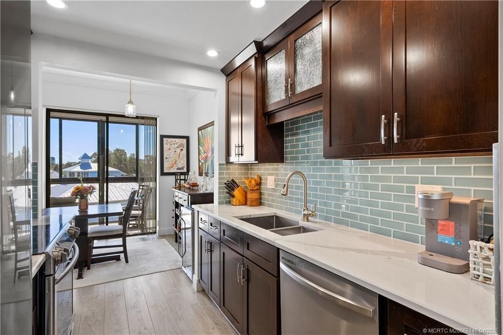 150 SE Four Winds Drive, Unit B401, Stuart, FL 34996 Photo