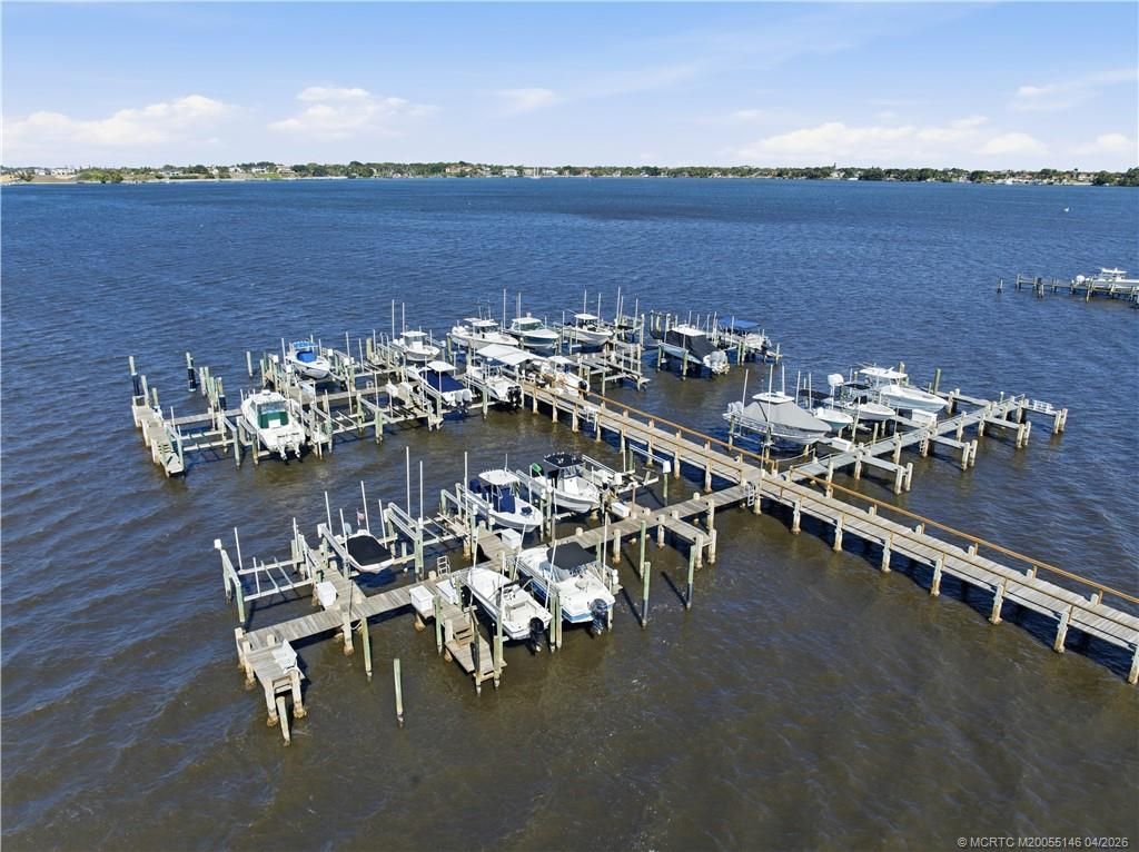 150 SE Four Winds Drive, Unit B401, Stuart, FL 34996 Photo