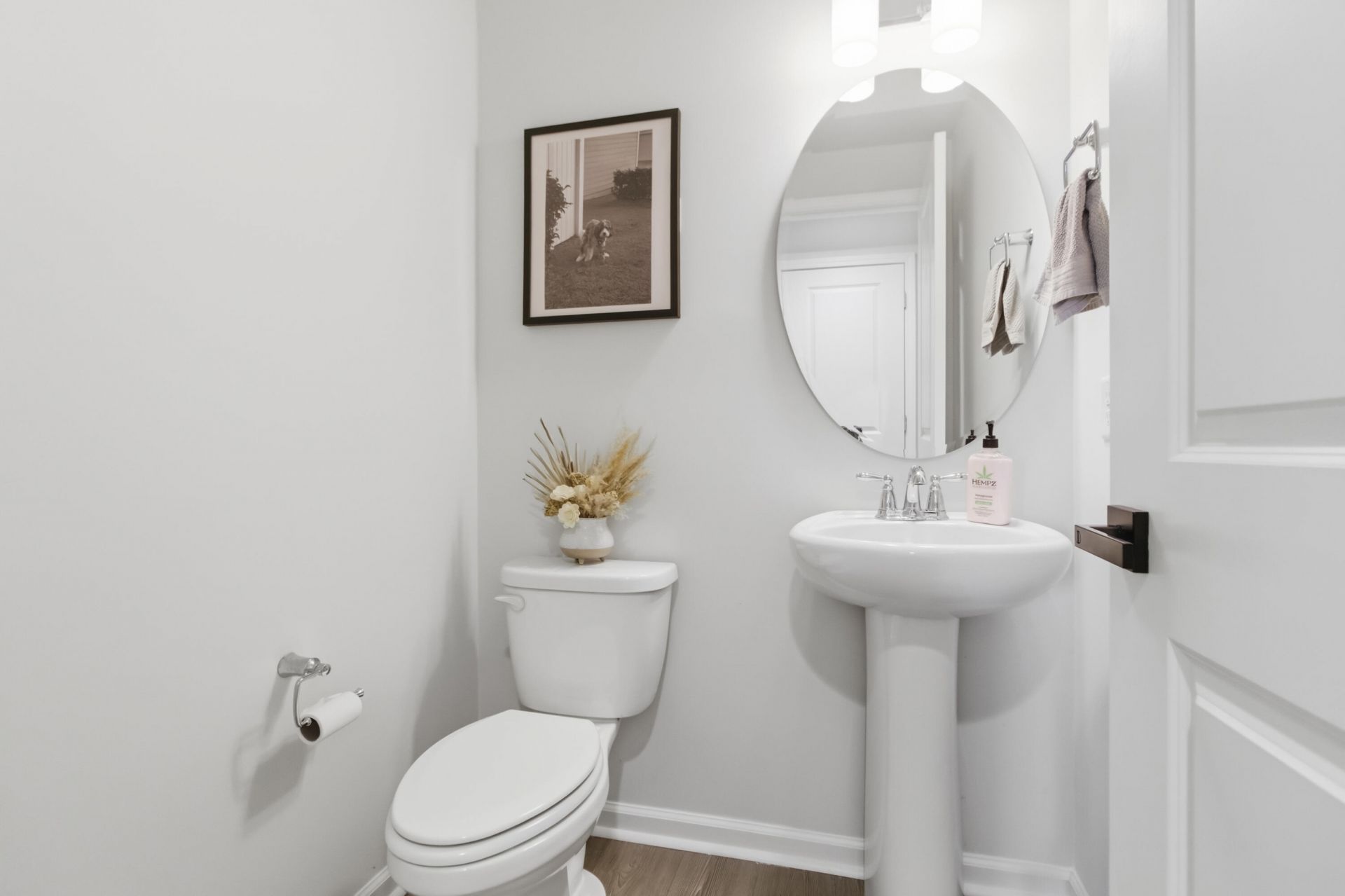 585 Blueway Avenue Photo 26