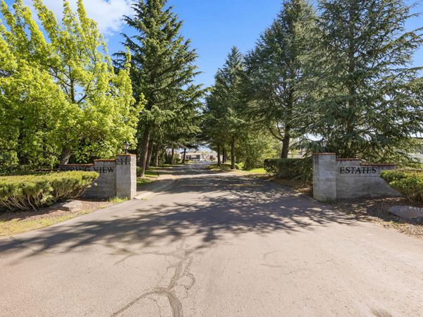 2111 Kings Highway, Unit SPC 38, Medford, OR 97501