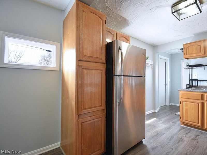 33850 Beachpark Drive, Eastlake, OH 44095 Photo 15