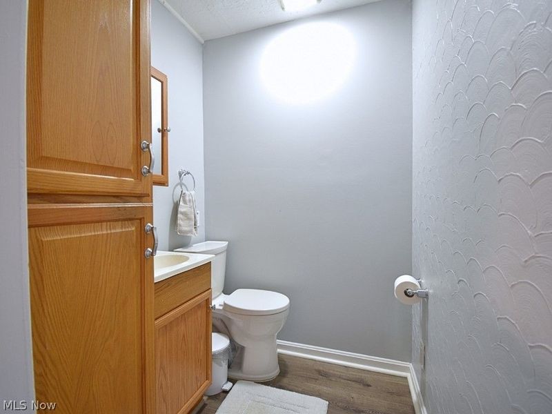 33850 Beachpark Drive, Eastlake, OH 44095 Photo 22