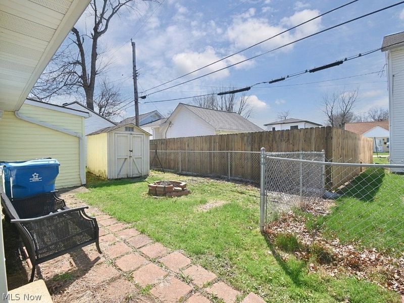 33850 Beachpark Drive, Eastlake, OH 44095 Photo 29