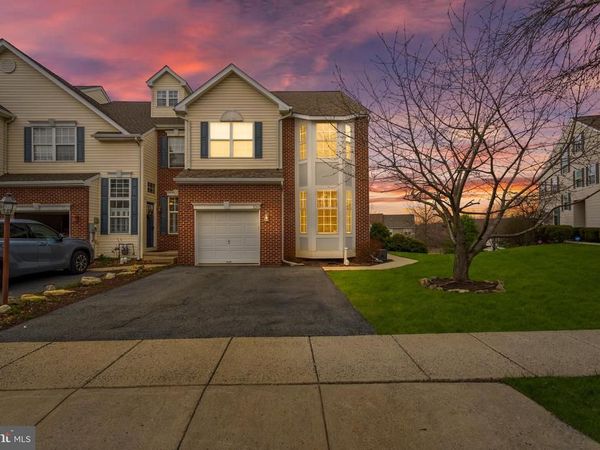 5261 DARTMOUTH DRIVE , MACUNGIE, PA 18062