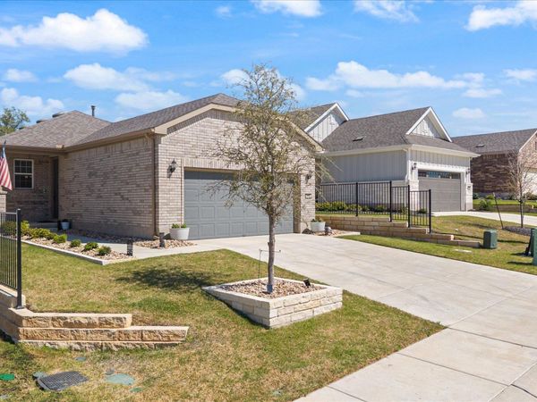 112 Clay Hill ST, Georgetown, TX 78633