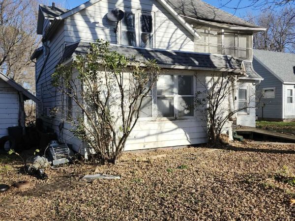 315 W Maple Street, Ringsted, IA 50578