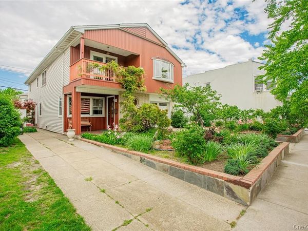 429 E Park Avenue , Unit 2nd Floor, Long Beach, NY 11561