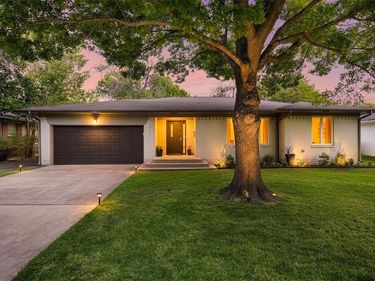 7418 Fenton Drive, Dallas, TX 75231