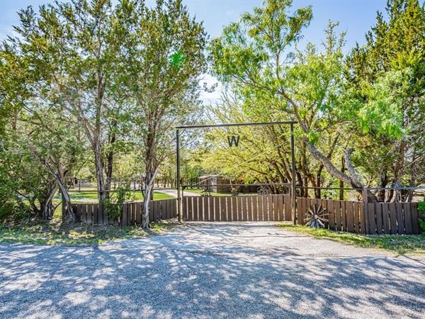 2200 Glenn Cemetery Road, Tolar, TX 76476