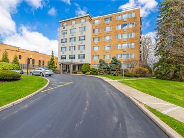 1000 East Avenue, Unit UN301, Rochester, NY 14607