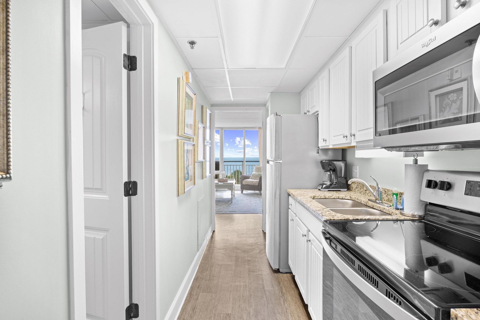 601 Retreat Beach Circle Photo 5