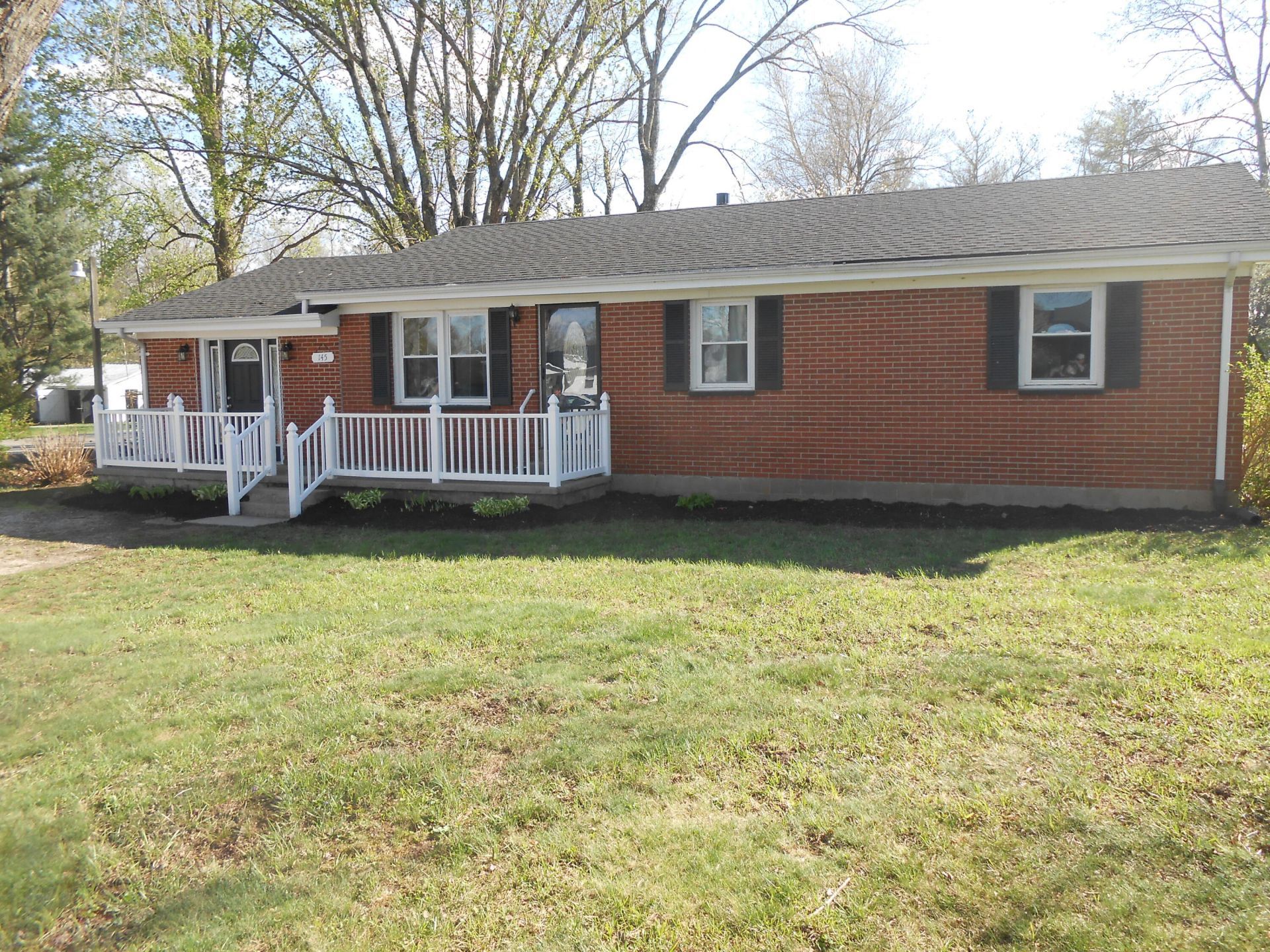 145 Tabor Road, Jeffersonville, KY 40337