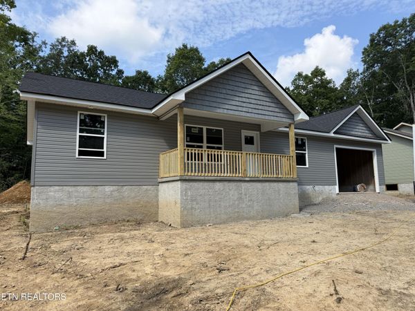 922 Kemah Lane, Crossville, TN 38572
