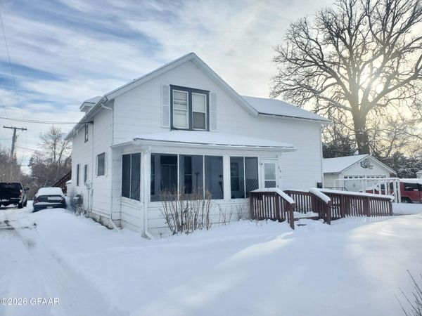 214 SPENDLEY Street , Crookston, MN 56716