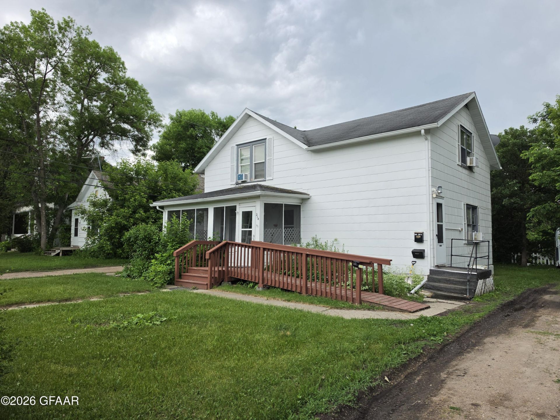 214 Spendley Street, Crookston, MN 56716 Main Photo