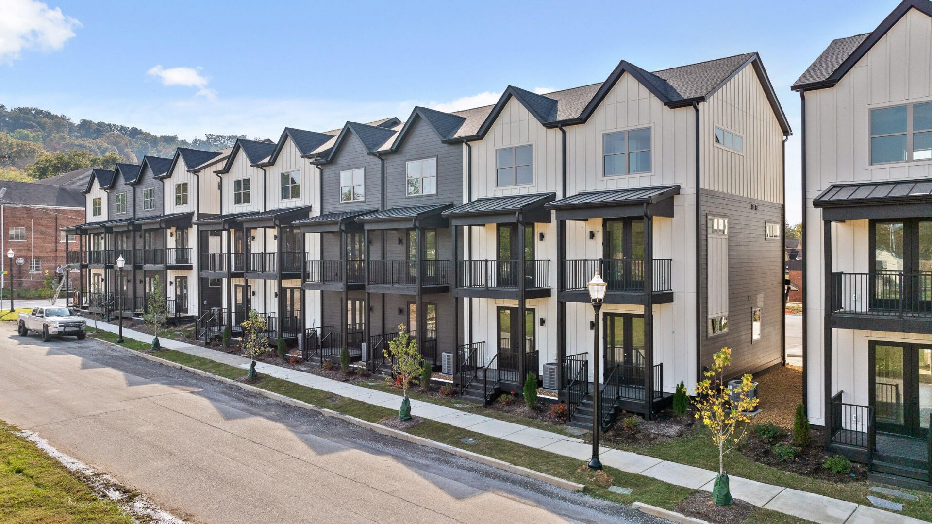 2506 E 18th Street, Chattanooga, TN 37404 Main Photo