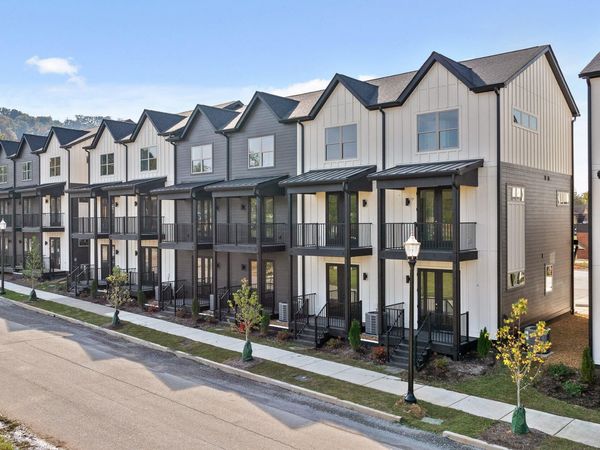 2506 E 18th Street, Chattanooga, TN 37404