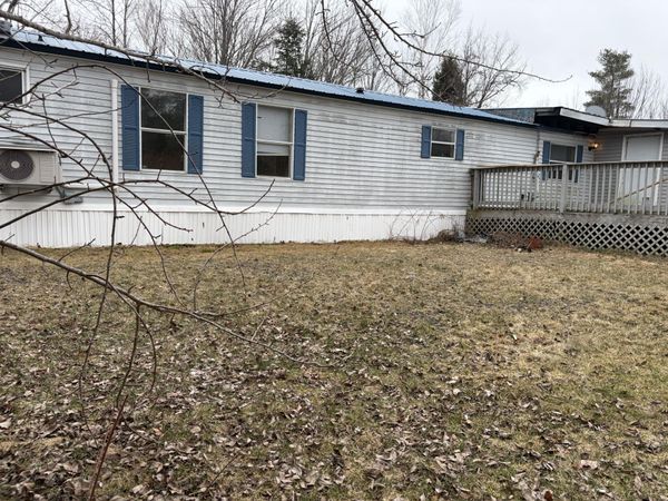 1 Skips Way, Fairfield, ME 04937