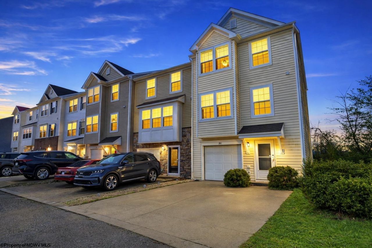 201 Birds Eye View Drive, Morgantown, WV 26501 Main Photo