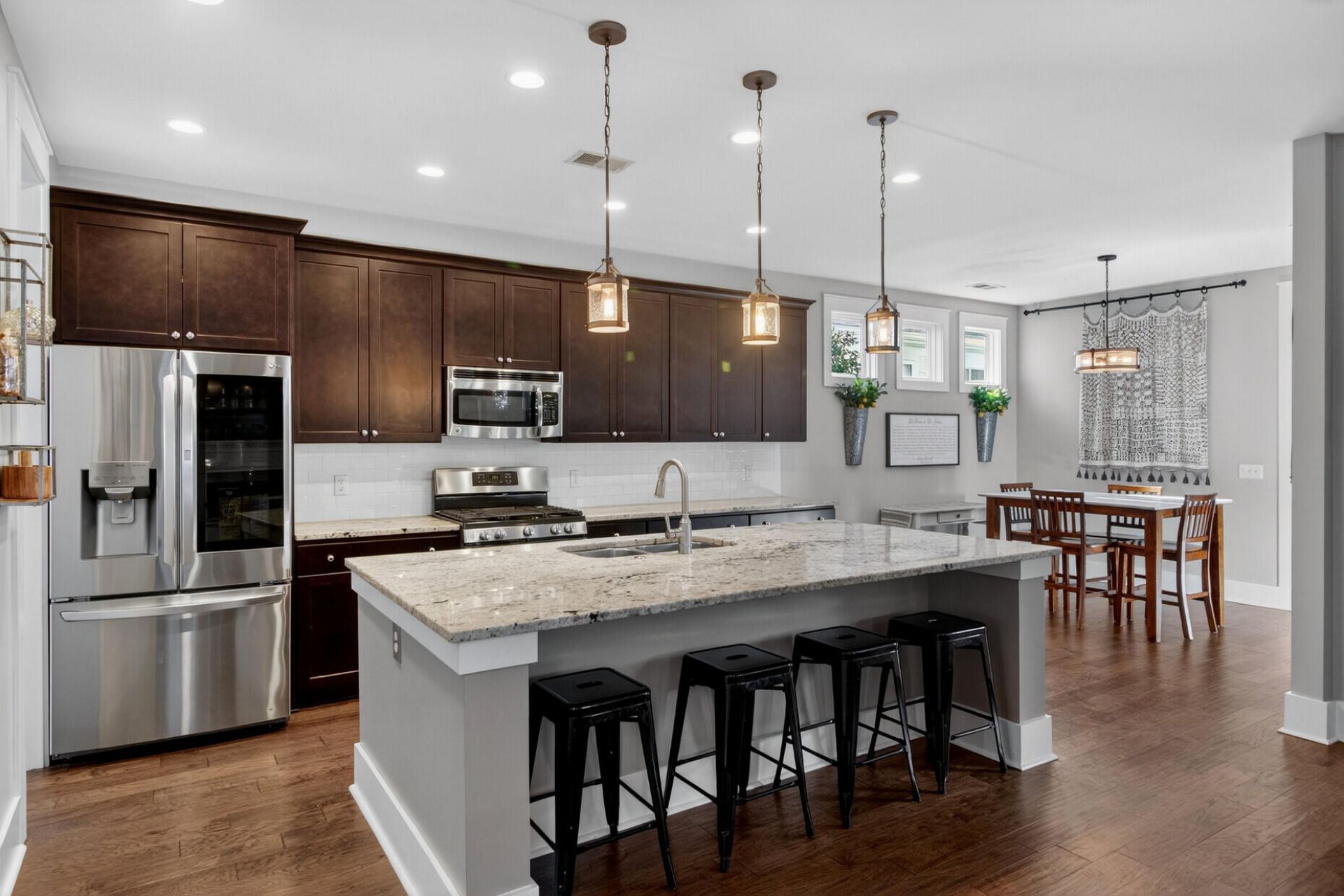 237 Ribbon Road Photo 20