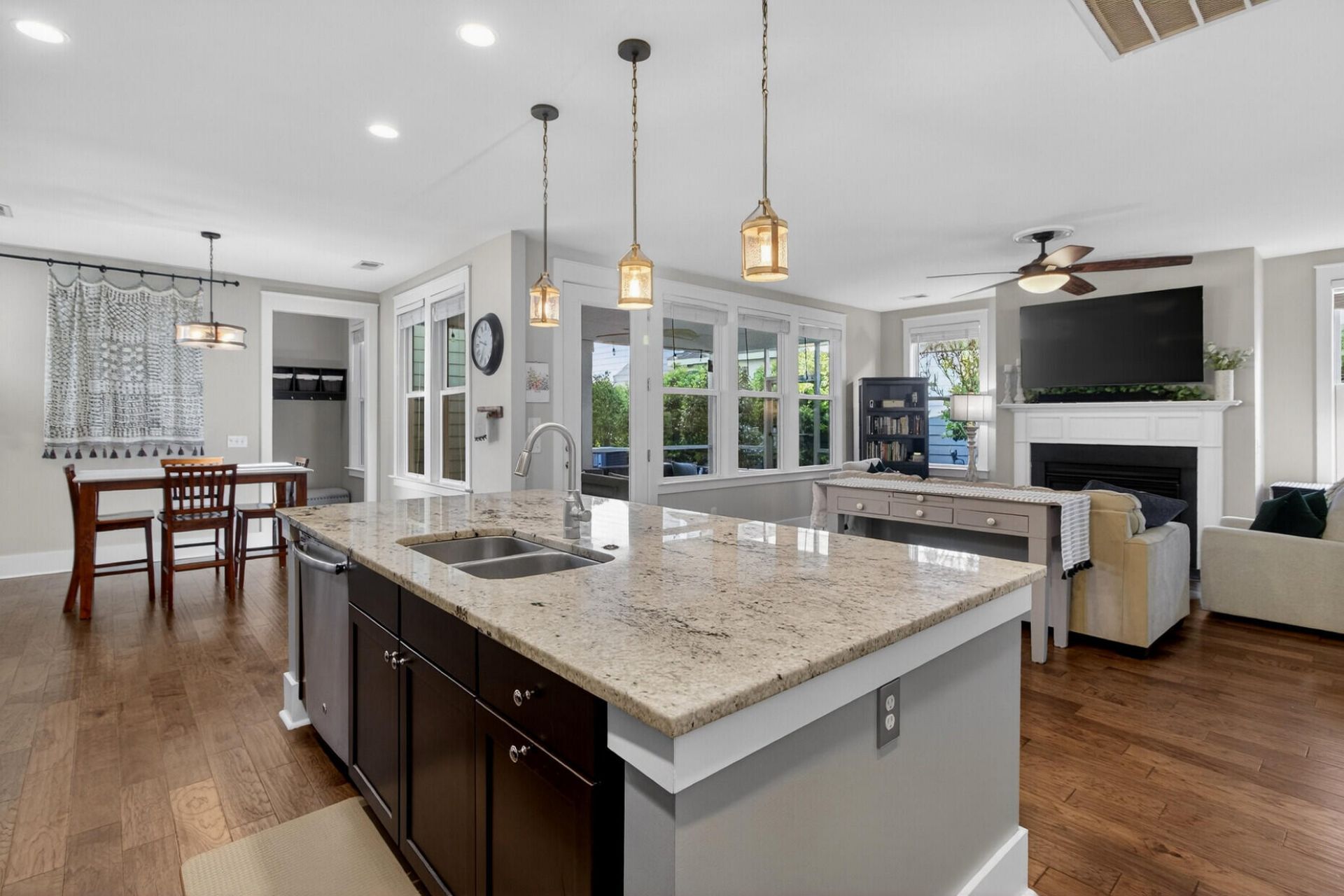 237 Ribbon Road Photo 23