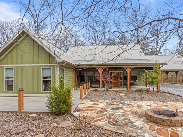 90 Crook View Rd, Menlo, GA 30731