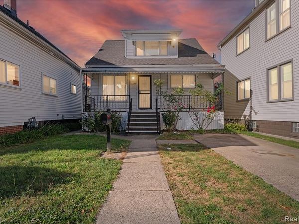 11399 Lumpkin Street, Hamtramck, MI 48212