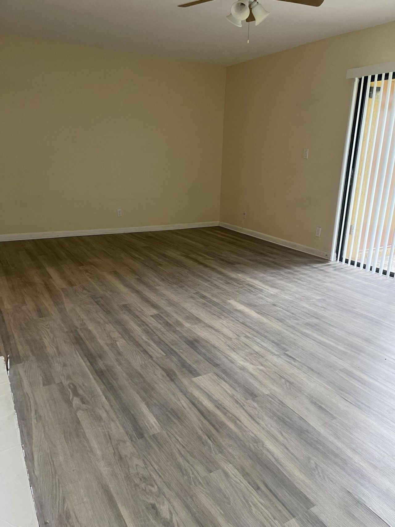 9060 NW 45th Court, Sunrise, FL 33351 Photo