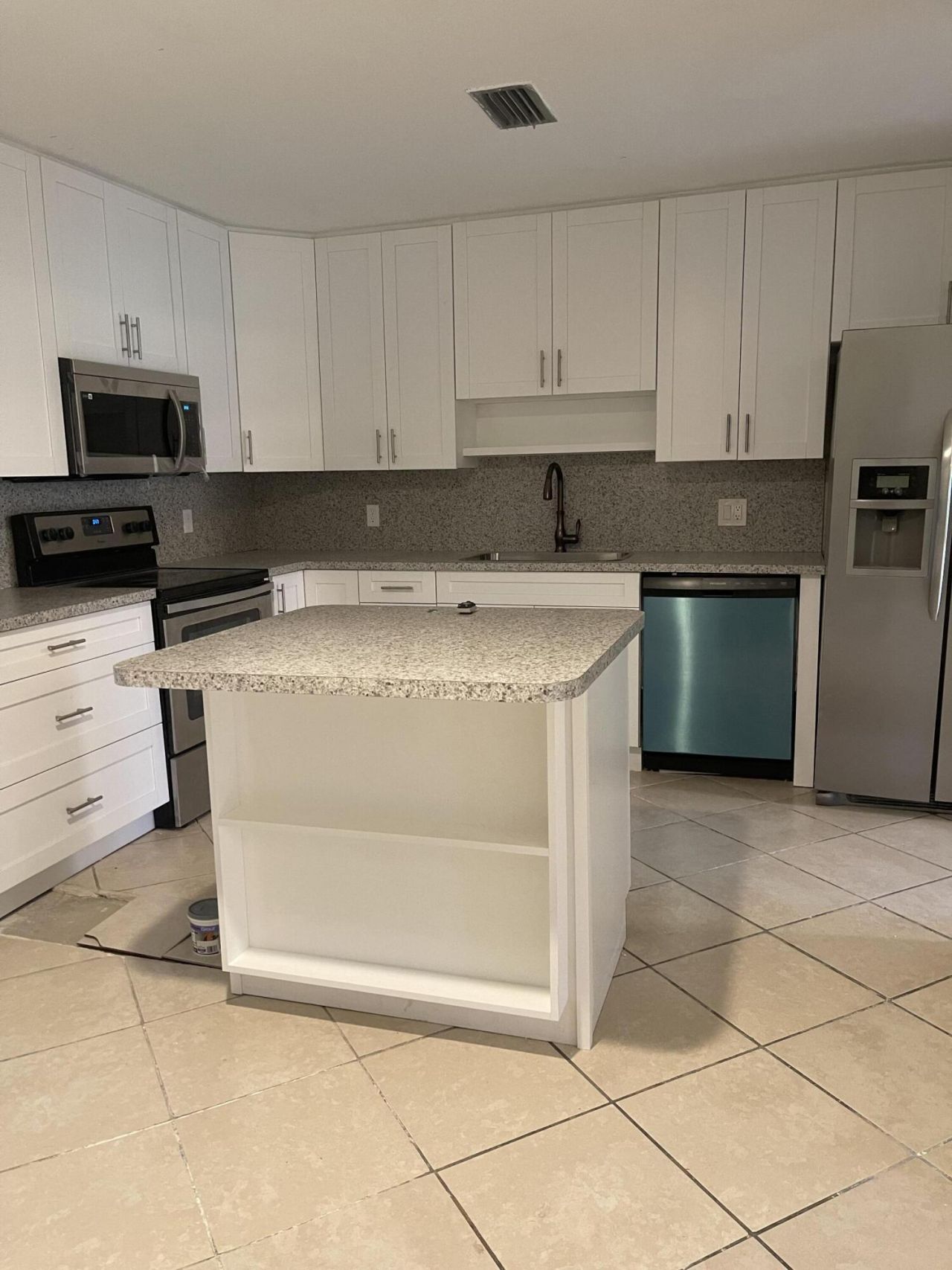 9060 NW 45th Court, Sunrise, FL 33351 Photo