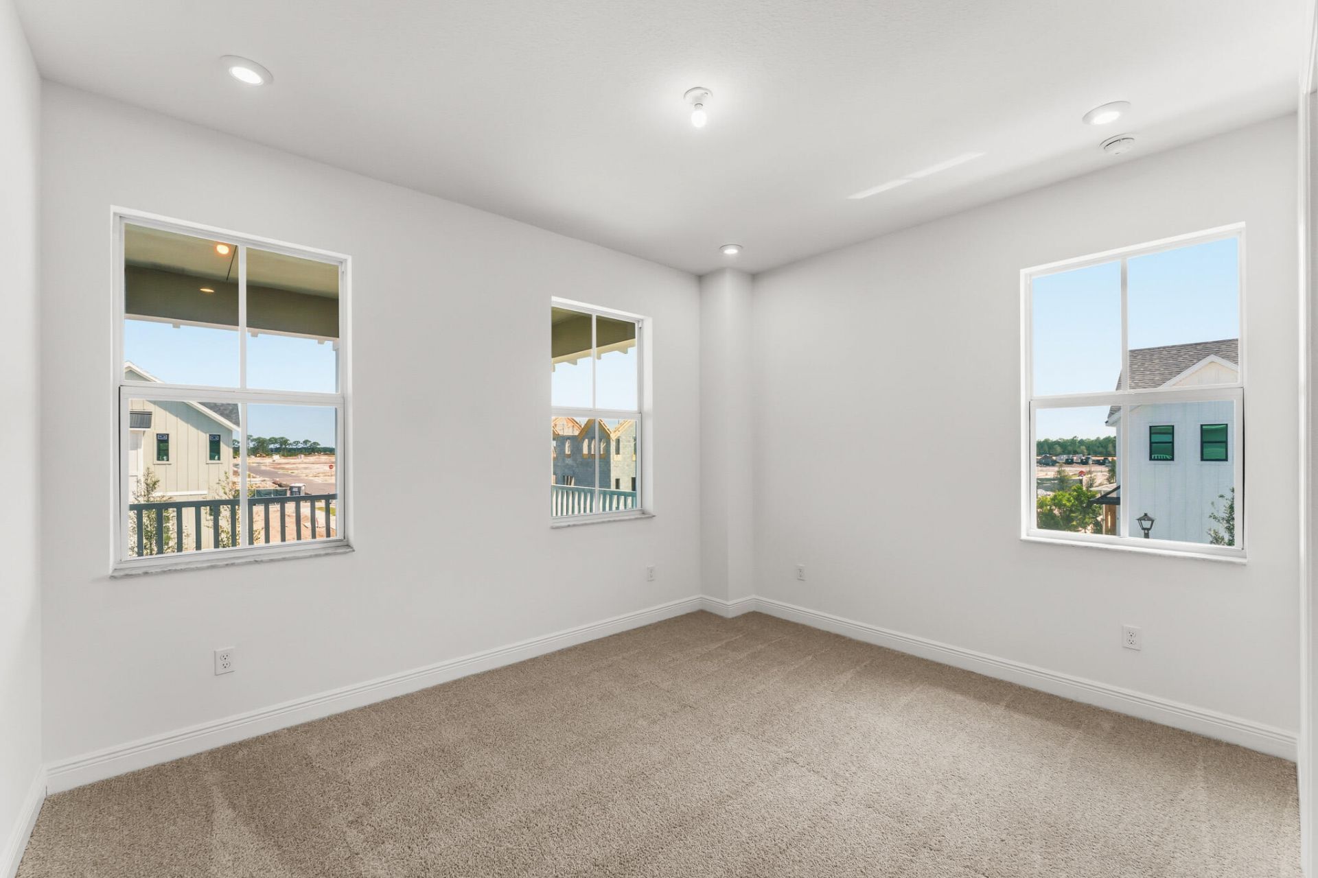 910 SW Newfield Avenue, Palm City, FL 34990 Photo