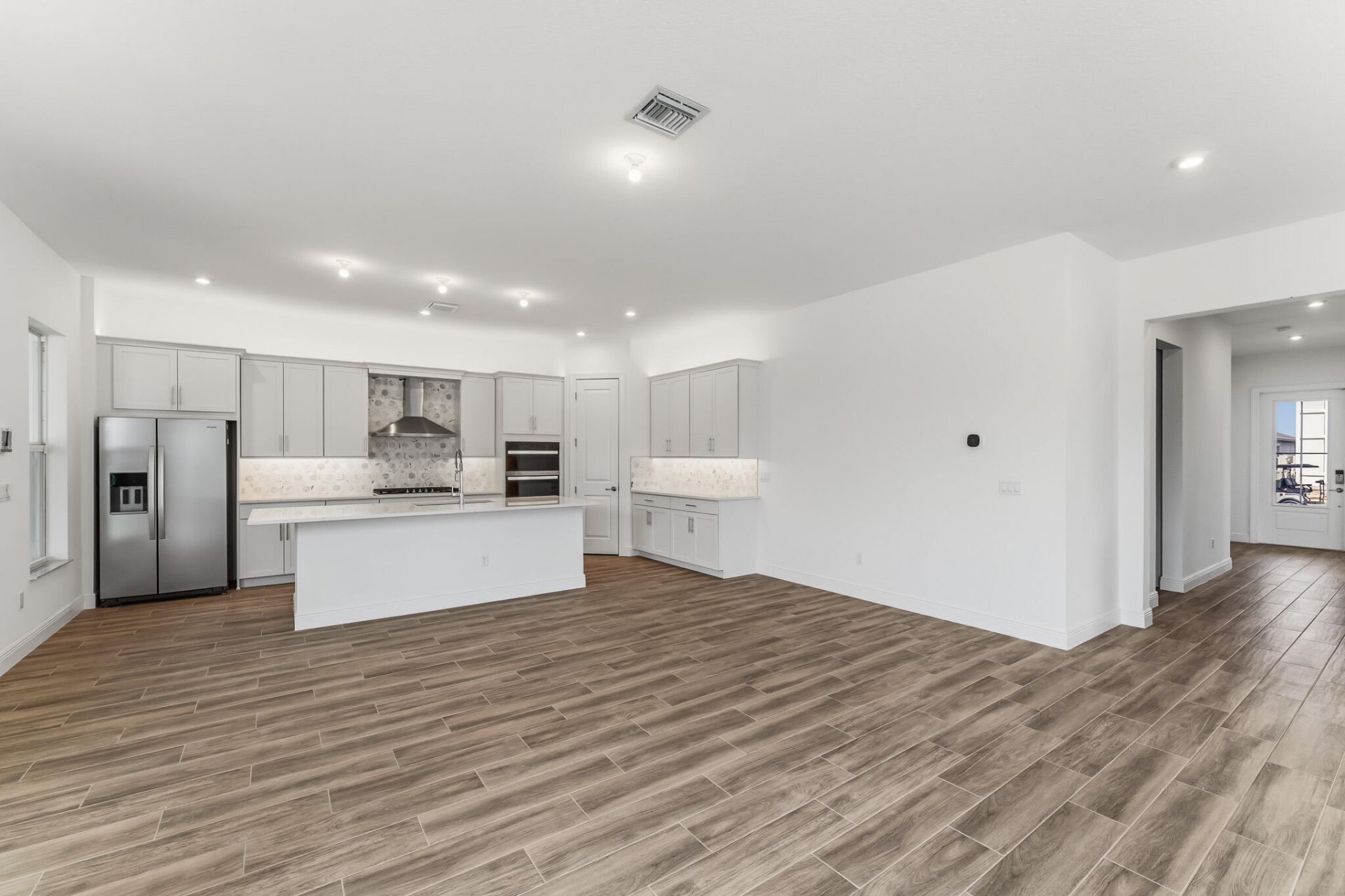 910 SW Newfield Avenue, Palm City, FL 34990 Photo