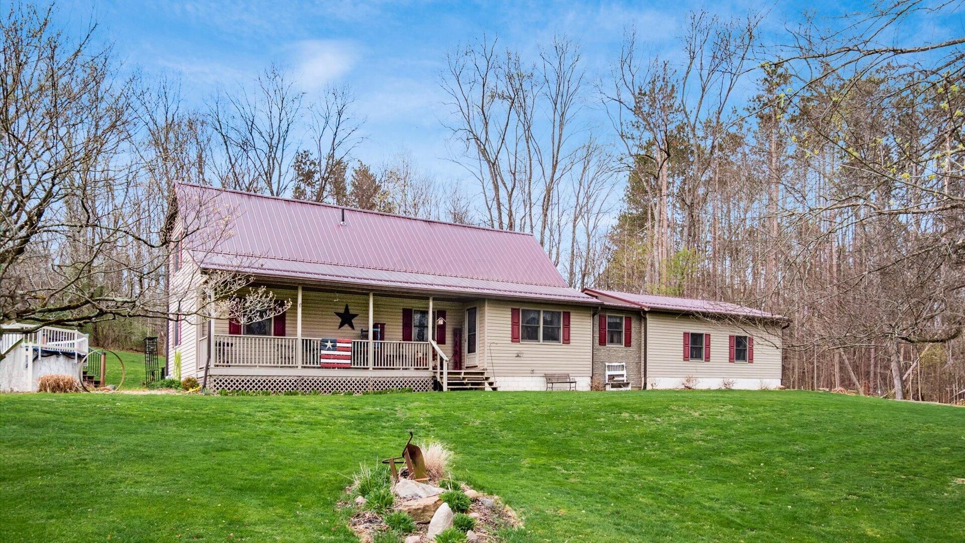 5095 Township Rd 398a, Somerset, OH 43783 Main Photo