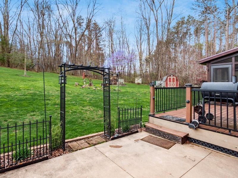 5095 Township Rd 398A, Somerset, OH 43783 Photo 32