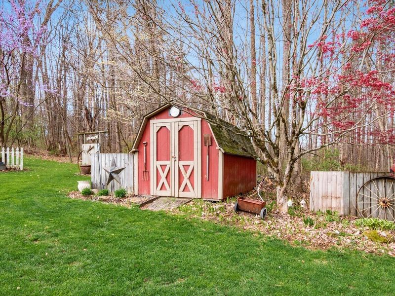 5095 Township Rd 398A, Somerset, OH 43783 Photo 40