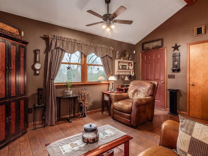 5095 Township Rd 398A, Somerset, OH 43783 Photo 9