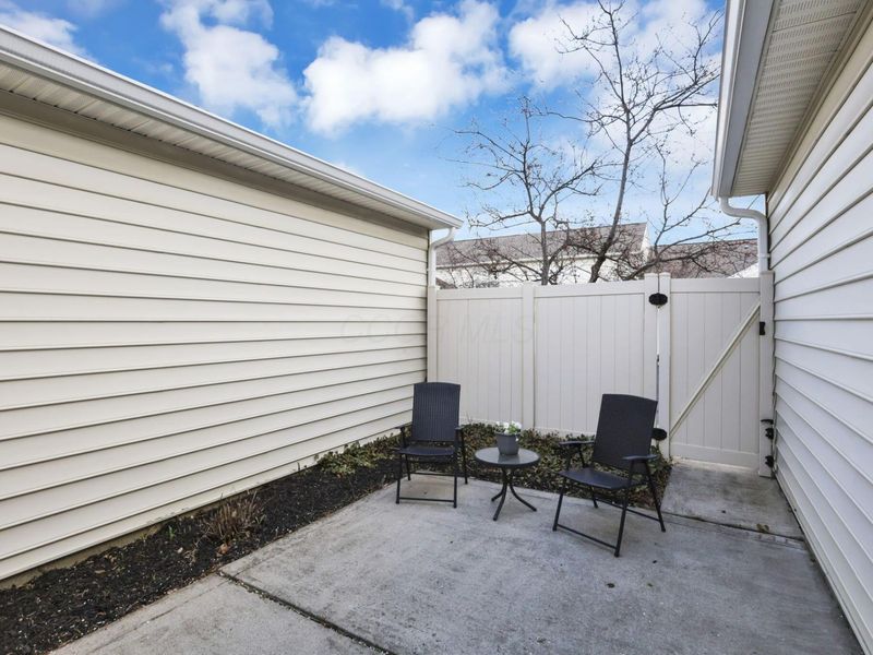 6074 New Albany Road W, Unit 2, New Albany, OH 43054 Photo 26