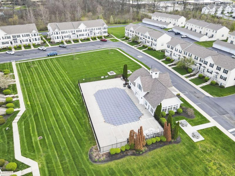 6074 New Albany Road W, Unit 2, New Albany, OH 43054 Photo 32