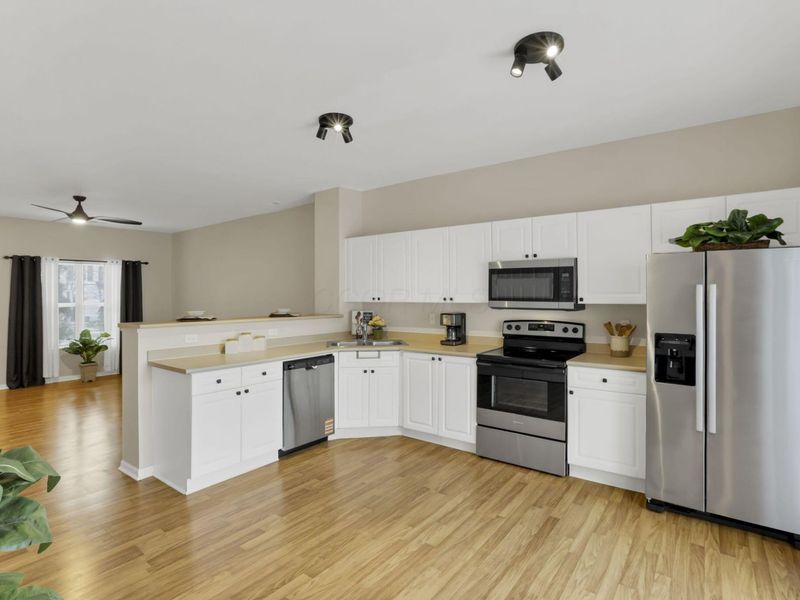 6074 New Albany Road W, Unit 2, New Albany, OH 43054 Photo 9