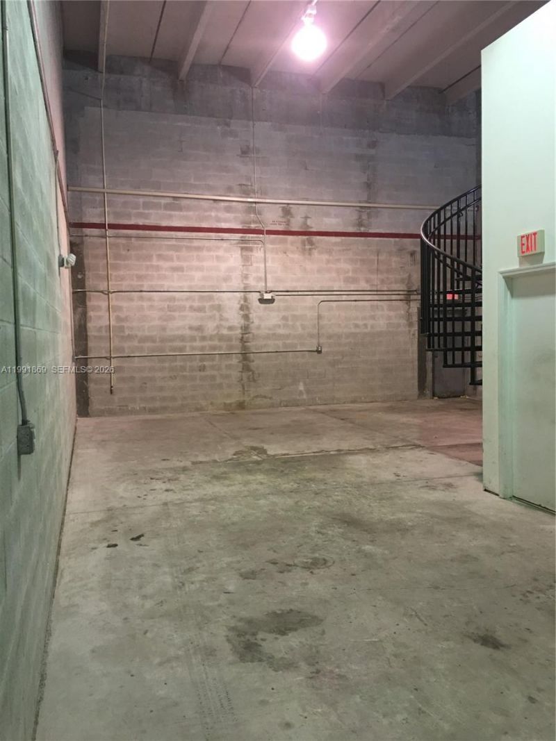2355 NW 70th Ave, Unit D-3, Miami, FL 33122 Photo