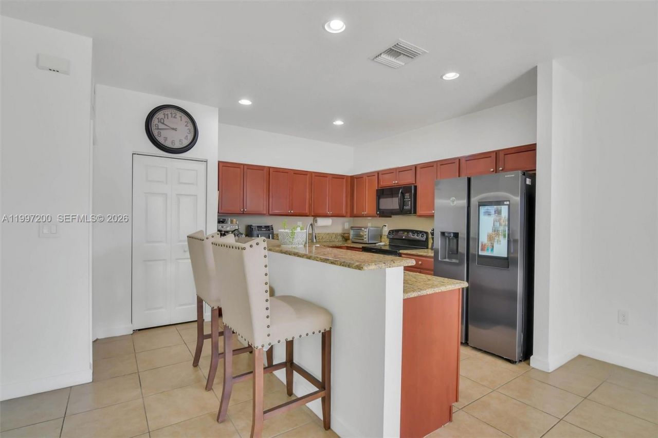 22525 SW 105th Ct, Cutler Bay, FL 33190 Photo