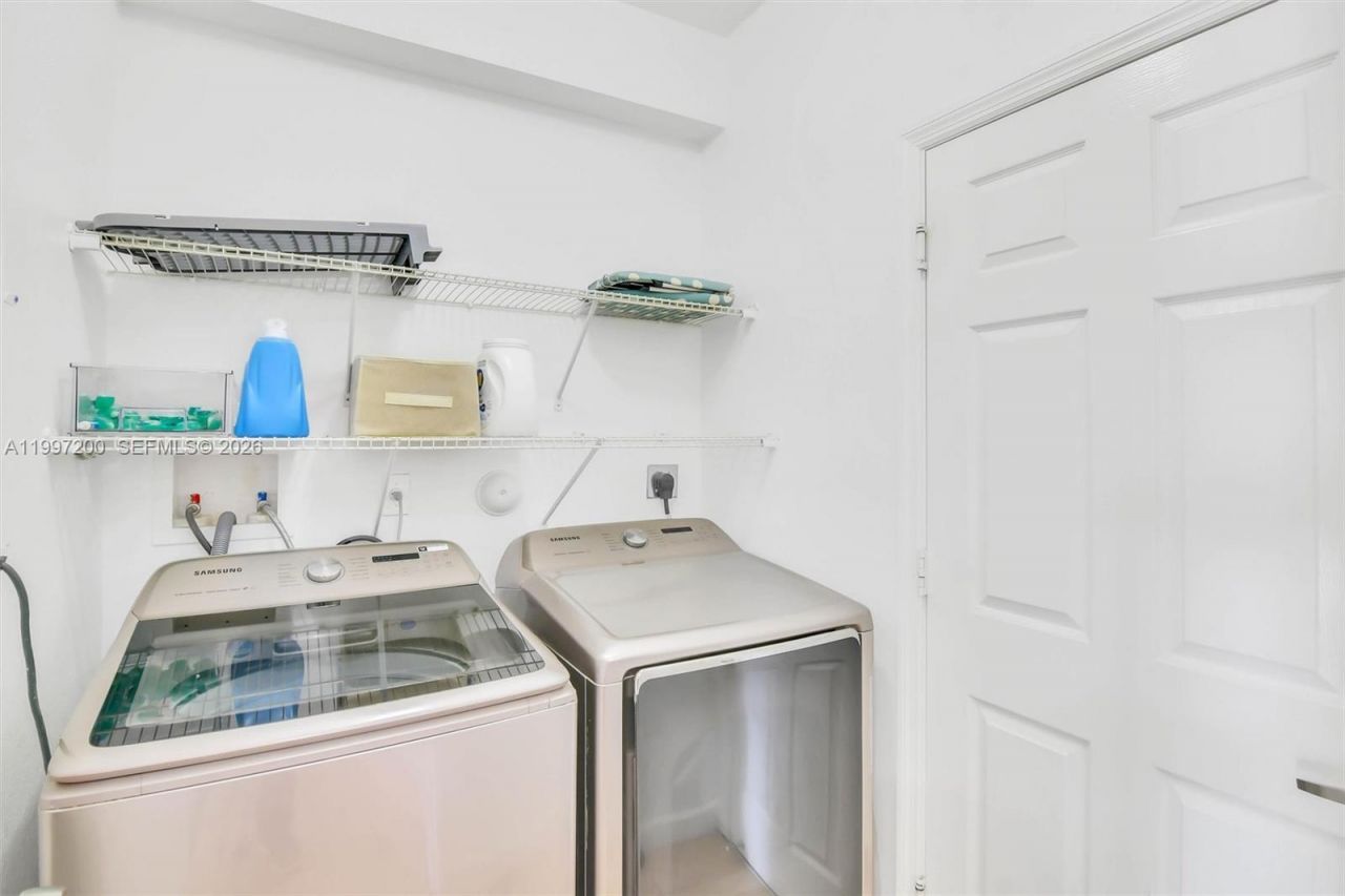 22525 SW 105th Ct, Cutler Bay, FL 33190 Photo