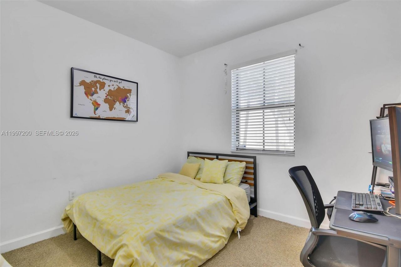 22525 SW 105th Ct, Cutler Bay, FL 33190 Photo